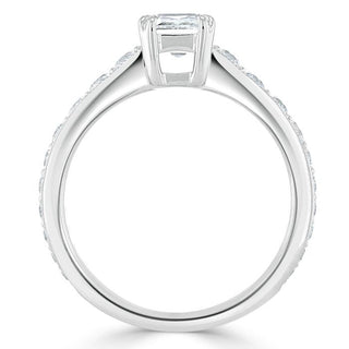 Bague de fiançailles solitaire en moissanite taille émeraude de 0,75 ct