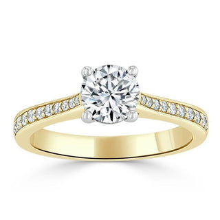 Bague de fiançailles solitaire en moissanite à taille ronde de 0,75 ct avec monture en canal