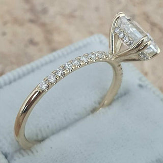 Bague de fiançailles avec halo caché en moissanite en forme d'émeraude de 1,55 ct