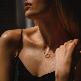 Collier Cercles Liés pour Elle