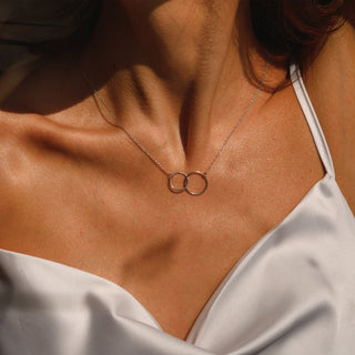 Collier Cercles Liés pour Elle