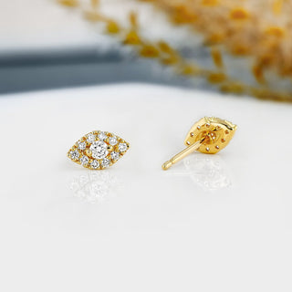 Boucles d'oreilles à tige en diamant et moissanite ronde 0,20 TCW avec mauvais œil