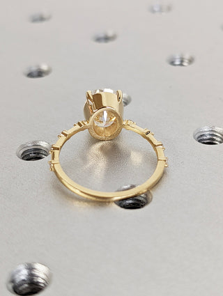 Bague de fiançailles délicate avec diamant ovale CVD de 1,50 à 3,50 ct