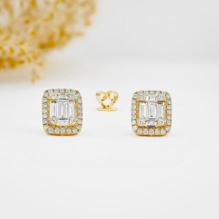 Boucles d'oreilles à tige rondes et baguettes en moissanite avec halo de diamants de 1,30 TCW