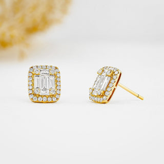 Boucles d'oreilles à tige rondes et baguettes en moissanite avec halo de diamants de 1,30 TCW