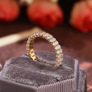 2.0 TCW Oval CVD Diamond Full Eternity Wedding Band