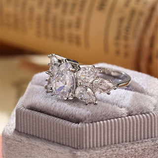 1.0 - 3.0 CT Pear F/VS1 CVD Diamond Cluster Engagement Ring