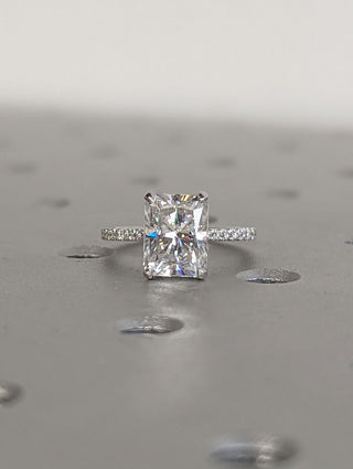 1.50-3.50 CT Radiant  CVD Diamond Pave Setting Engagement Ring