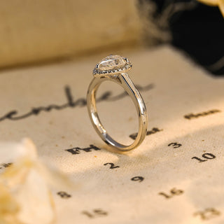 Bague de fiançailles solitaire avec halo de diamants taille poire F/VS1 CVD de 1,25 CT à 3,25 CT