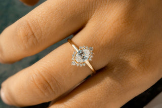 0.93-3.0 CT Oval CVD Diamond Halo Engagement Ring