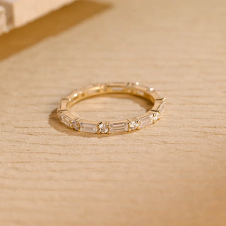 Alliance de mariage éternité avec diamants en moissanite taille baguette et ronde