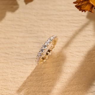 Alliance de mariage à éternité complète avec diamants en moissanite à taille ronde