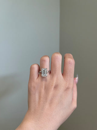 Bague de fiançailles solitaire en moissanite en forme d'émeraude de 3,0 CT à 5,0 CT