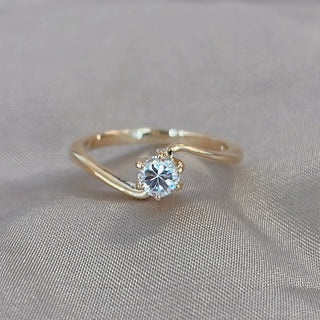 0.20 CT Round Moissanite Solitaire Minimalist Ring