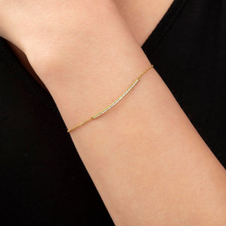 Bracelet à barre ronde en moissanite de 0,11 TCW