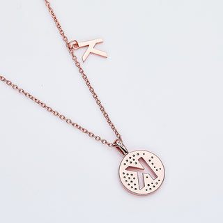 Collier personnalisé avec diamants moissanites et lettre « K »