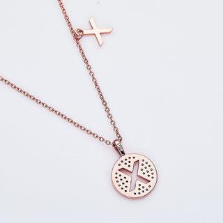 Collier personnalisé avec diamants moissanites et lettre « X »