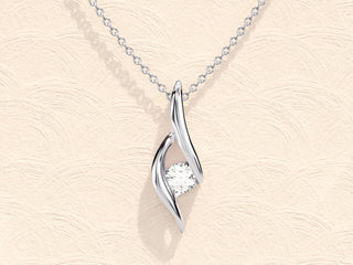 Collier solitaire en diamant et moissanite ronde de 0,10 TCW