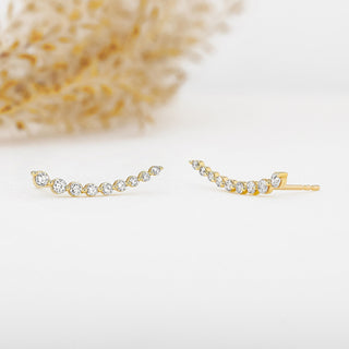 Boucles d'oreilles à chenilles en diamant et moissanite ronde de 0,50 TCW