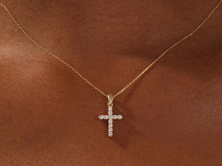 0.22 TCW Round Moissanite Diamond Cross Pendent Necklace