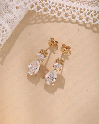 Boucles d'oreilles pendantes en diamants Moissanite rondes et en poire 4.0 TCW