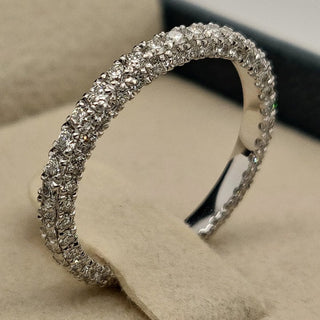 1.0 TCW Round Micro Setting EF/VS1 Diamond Wedding Band