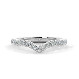 0.21 TCW Round Curved EF/VS1 Diamond Wedding Band