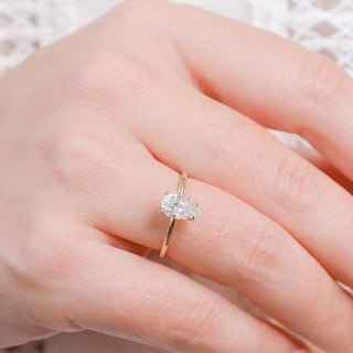 Bague de fiançailles avec halo caché de diamants en forme de poire de 1,05 à 3,0 ct