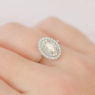 Anillo de compromiso con diamantes ovalados de doble halo E/VS2 de 0,70 CT-2,70 CT