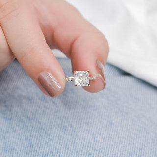 Bague de fiançailles avec diamant solitaire coussin de 1,0 à 3,0 ct