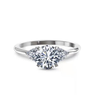 Bague de fiançailles à trois pierres avec diamants ronds F/VS1 CVD de 1,0 CT