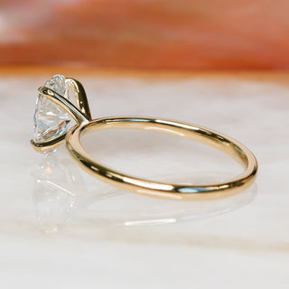 Bague de fiançailles avec diamant solitaire ovale de 1,0 à 3,0 ct