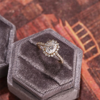 2.0 - 4.50 CT Oval  CVD Diamond Halo pave Setting Engagement Ring