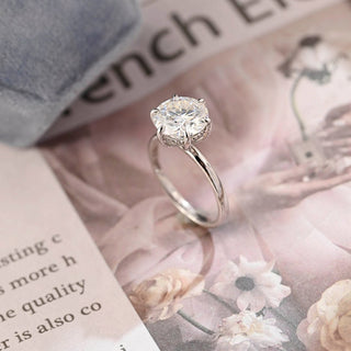 Bague de fiançailles solitaire avec halo caché en diamant rond F/VS1 CVD de 1,0 à 3,0 ct