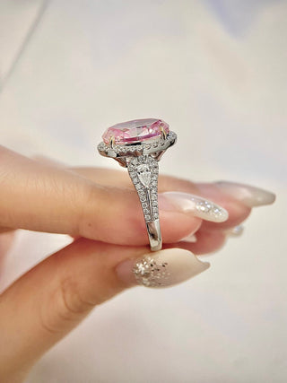 Anillo de compromiso con halo de diamantes de moissanita de corte ovalado rosa elegante de 3,0 CT a 5,0 CT