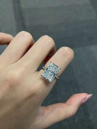 Bague de fiançailles avec diamants pavés en moissanite taille radiant carré de 8,0 à 10,0 ct