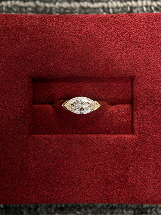 Anillo de compromiso solitario con diamante de moissanita de talla marquesa este-oeste de 1,0 CT a 2,0 CT