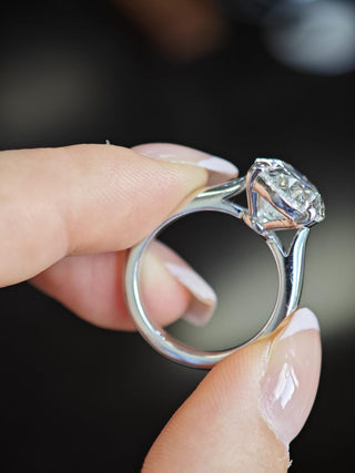 Bague de fiançailles avec diamant solitaire en moissanite taille ovale de 4,0 à 6,0 ct