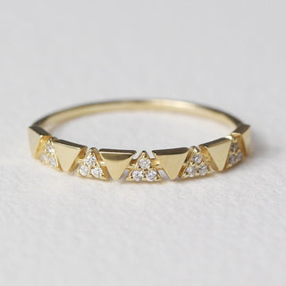 0.18CT Round Alternating Triangle Moissanite Diamond Wedding Band In Solid Gold