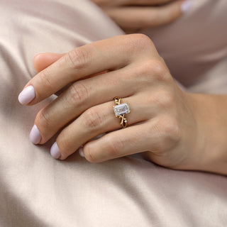 Bague de fiançailles avec branches en moissanite taille émeraude de 2,0 à 4,0 ct