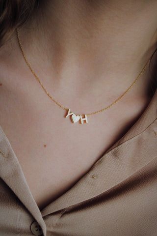 Collar con Letra Inicial Minimalista para Mujer en Oro de 18 K