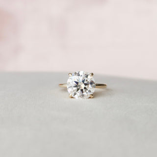 Bague de fiançailles solitaire en moissanite à taille ronde de 5,0 ct