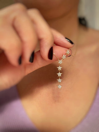 Collar con colgante de estrella de circonita de edición especial para mujer 