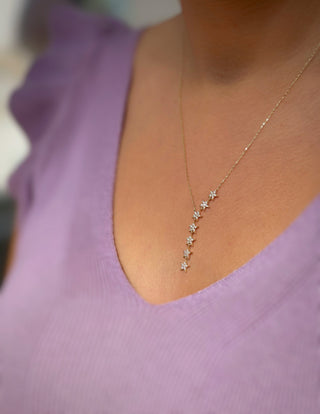 Collier avec pendentif étoile en zircone édition spéciale pour femme 