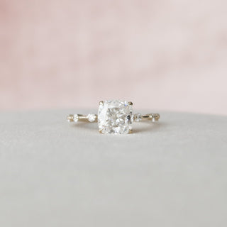 2.0CT Cushion Cut Moissanite Diamond Engagement Ring