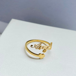 Anillo de oro macizo de 14 k con nombre personalizado y corazón