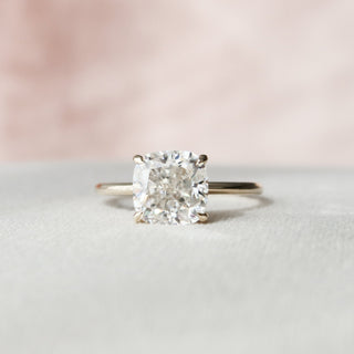 Bague de fiançailles solitaire avec halo caché en moissanite taille coussin de 3,50 ct 