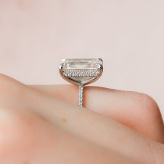 3.0Ct-5.0CT Emerald Cut Moissanite Hidden Halo Engagement Ring