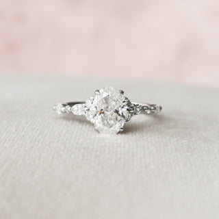 1.5 CT Oval Shaped Moissanite Cluster Engagement Ring