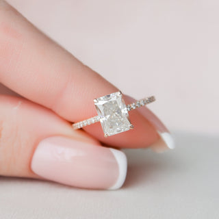 Bague de fiançailles en or massif avec diamants et halo caché en moissanite de 2,0 ct